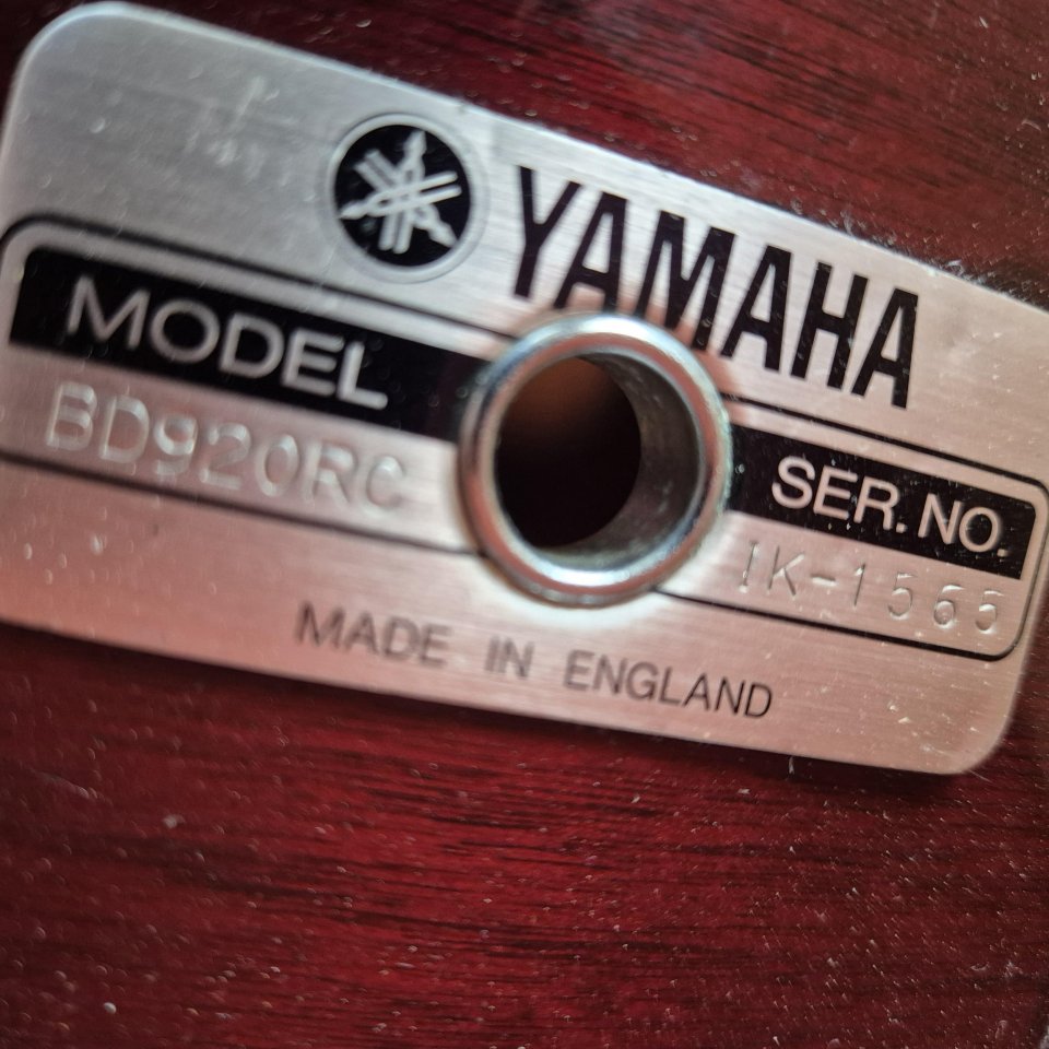 Bombo 20" YAMAHA 9000 Recording Custom Cherry Wood de segunda mano · Foto 7 de 8 · Cantabria · 1250 €