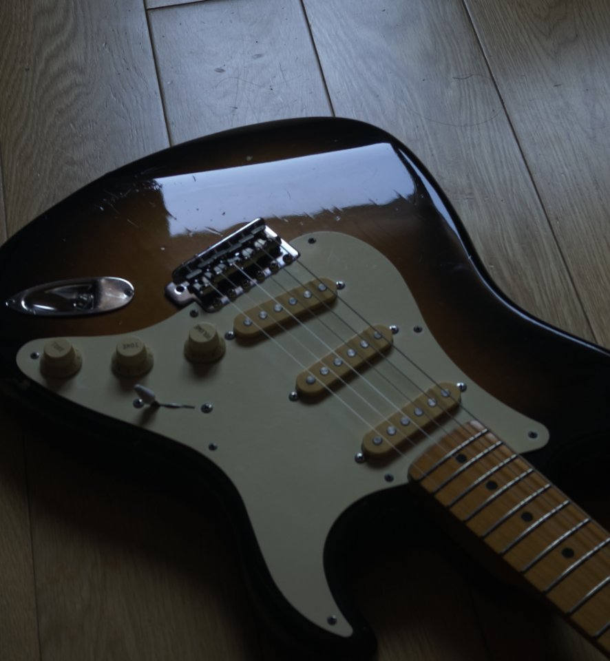 Fernandes The Revival RST-38 Stratocaster R-8 de segunda mano · Foto 4 de 10 · Zaragoza · 625 €