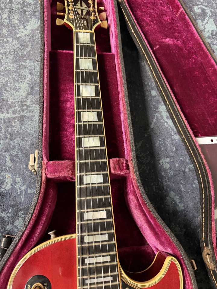 1974 Gibson Les Paul Custom Sunburst - 4.25 kg (Cambio) de segunda mano · Foto 5 de 10 · Madrid · 5500 €