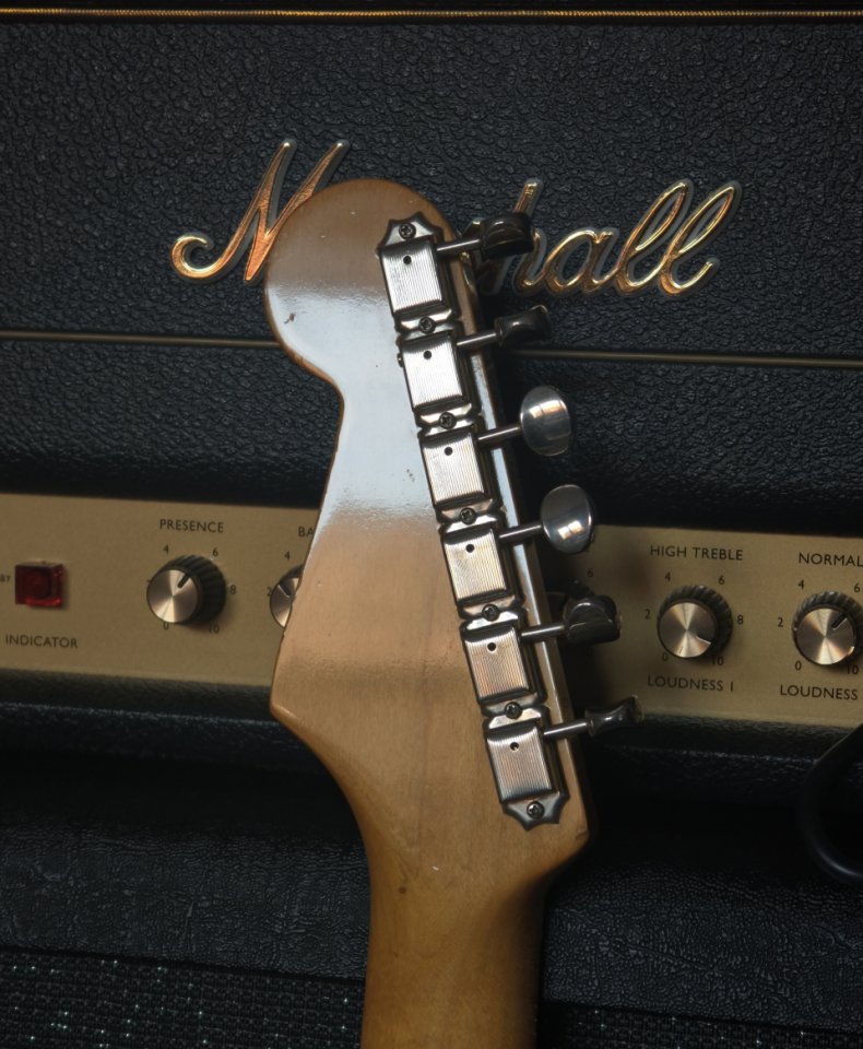 Fernandes The Revival RST-38 Stratocaster R-8 de segunda mano · Foto 9 de 10 · Zaragoza · 625 €