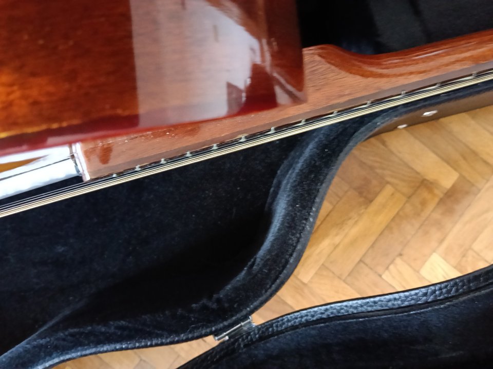 Guitarra archtop Eko Model 100 de los 60 de segunda mano · Foto 8 de 10 · Madrid · 450 €