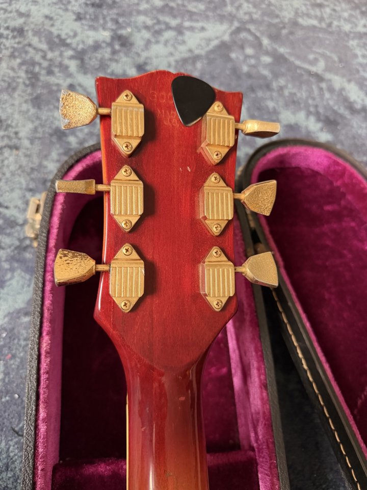 1974 Gibson Les Paul Custom Sunburst - 4.25 kg (Cambio) de segunda mano · Foto 8 de 10 · Madrid · 5500 €