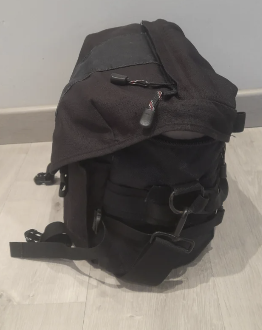 Bolsa Fotográfica Lowepro Stealth Report 400 AW