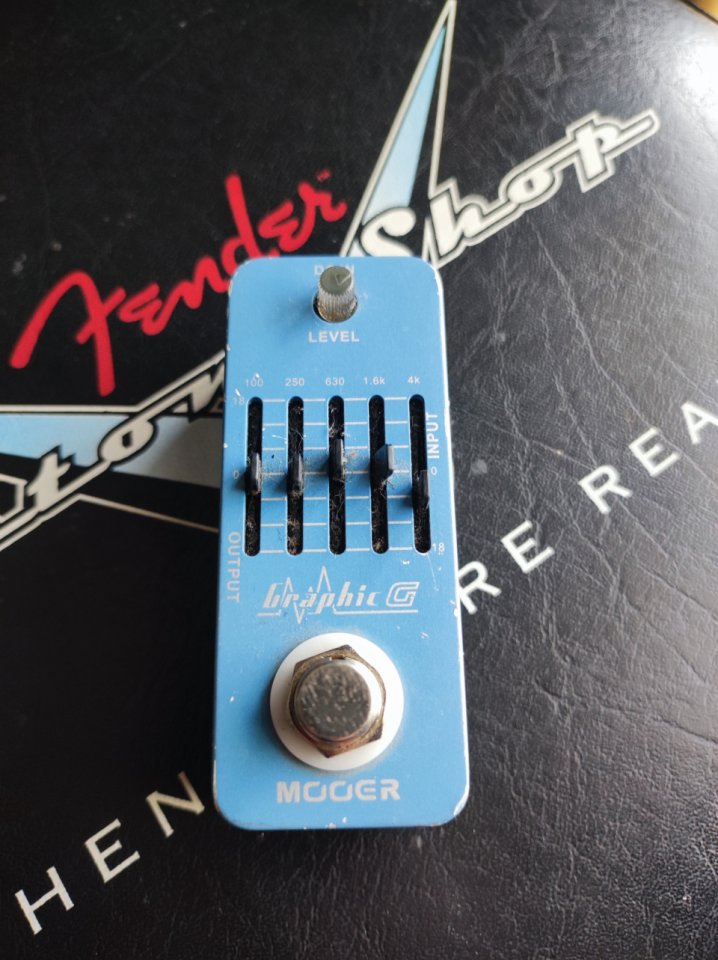 Mooer Graphic Equalizador