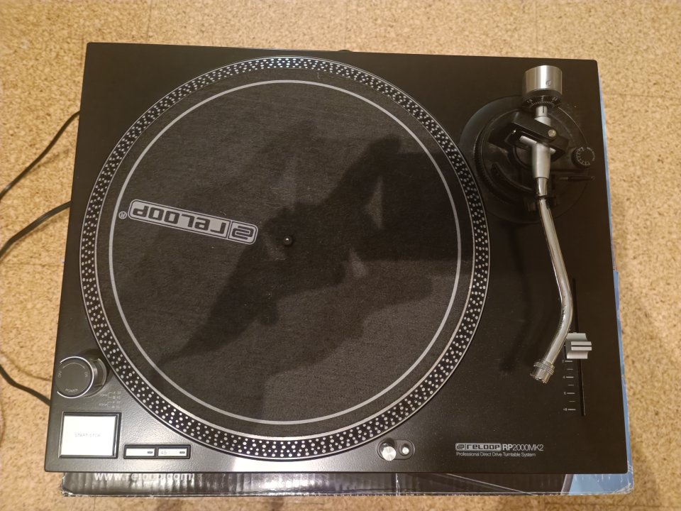 Plato Tocadiscos Reloop RP2000 MK2