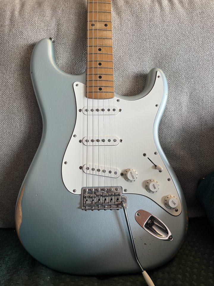 Fender Mischief Maker Roadworn