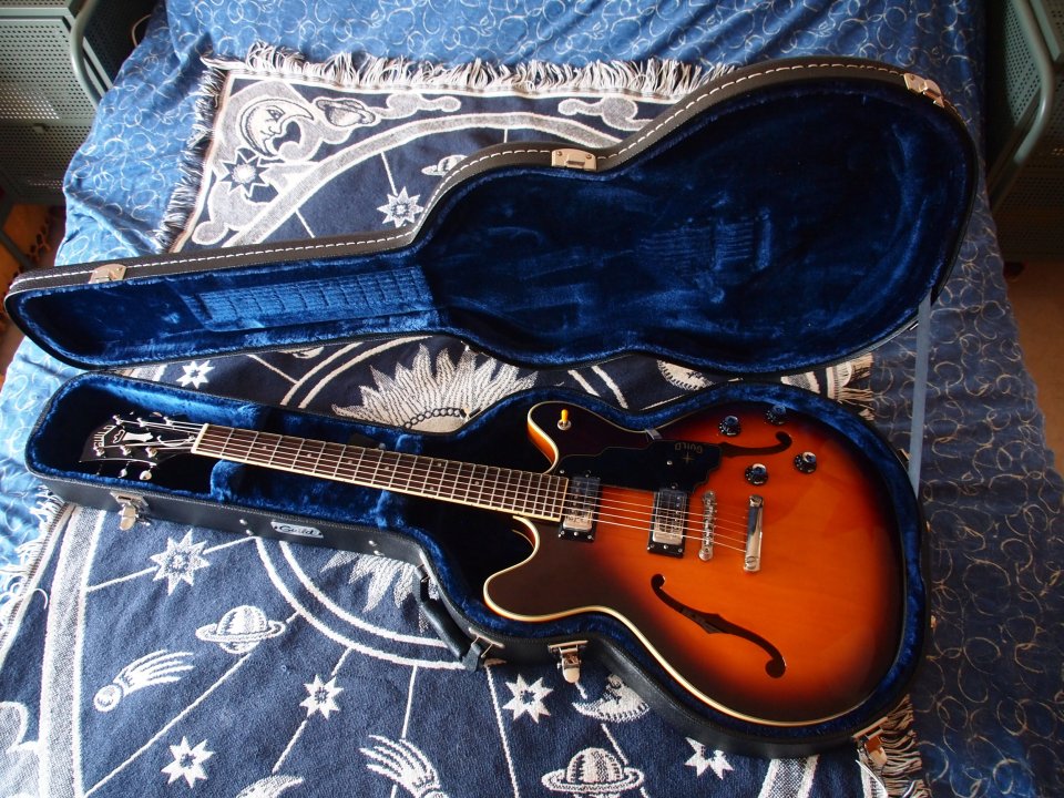 Guild Starfire IV Flamed Maple