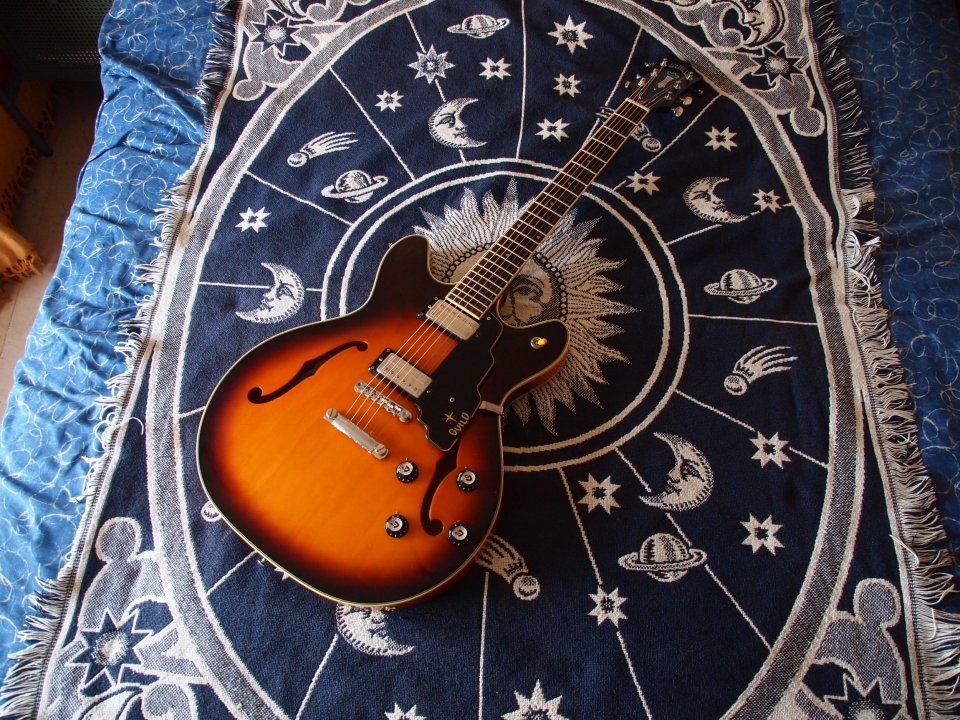 Guild Starfire IV Flamed Maple