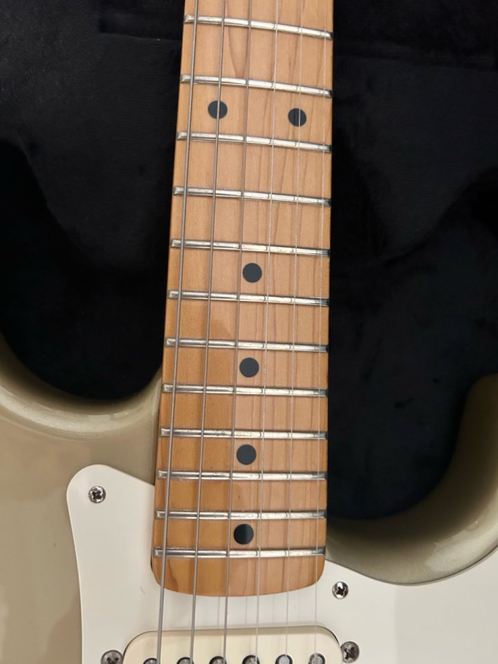 Fender Classic Player 50’s de segunda mano · Foto 5 de 8 · Valencia · 700 €