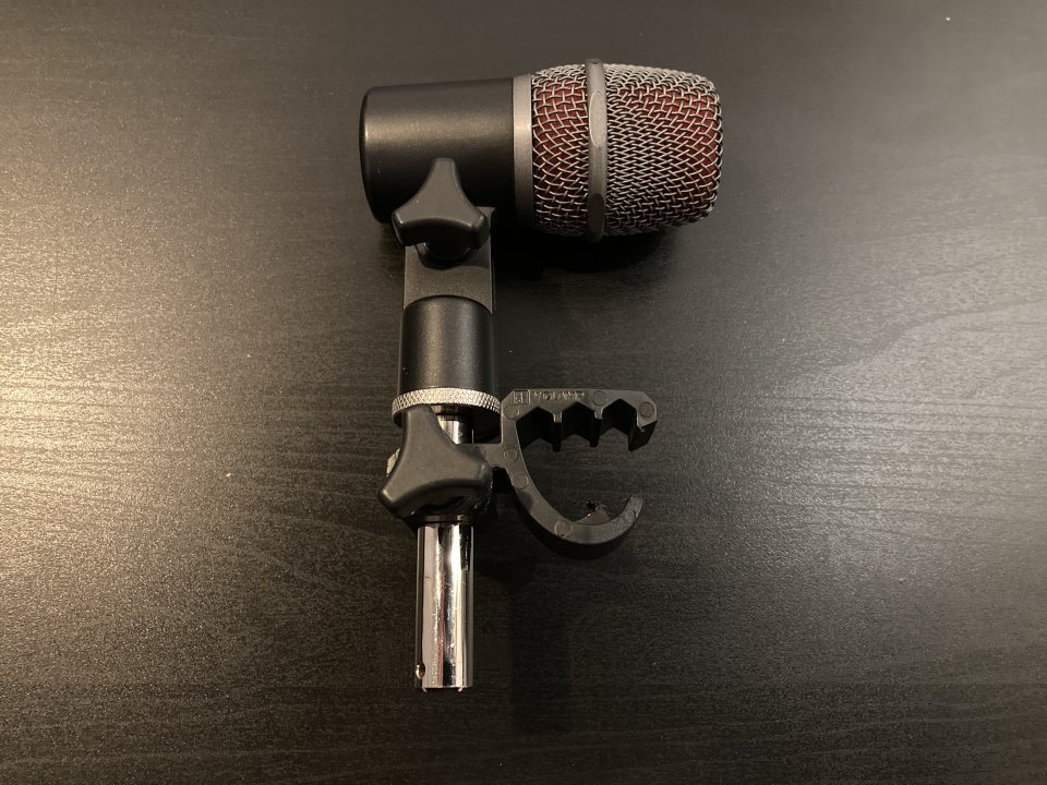 Microfono SE V Beat + Soporte V Clamp