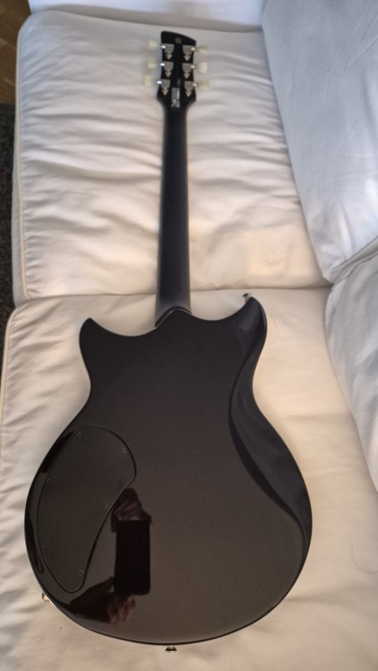 Guitarra Eléctrica YAMAHA REVSTAR RSS20 VW