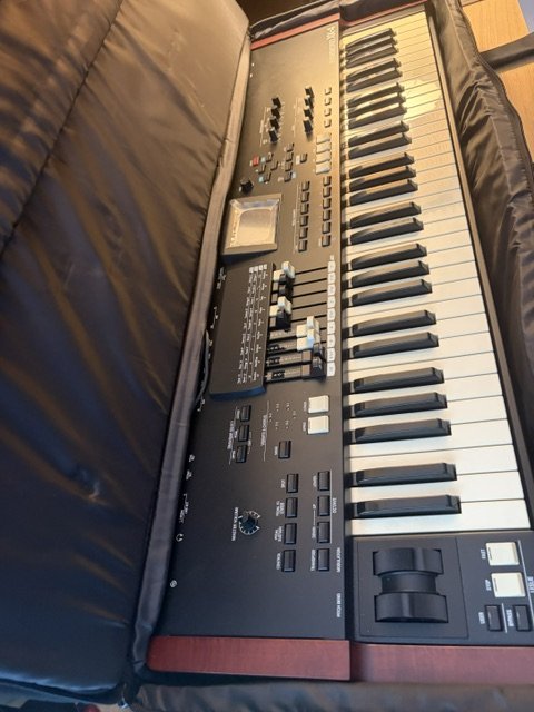 Hammond XK4 de segunda mano · Foto 1 de 7 · Madrid · 1900 €