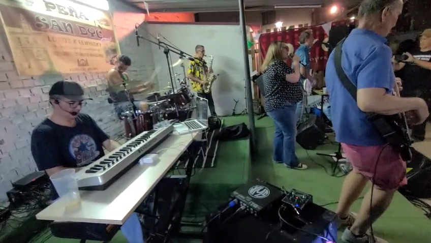 Red Line busca baterista funk en Collado Villalba