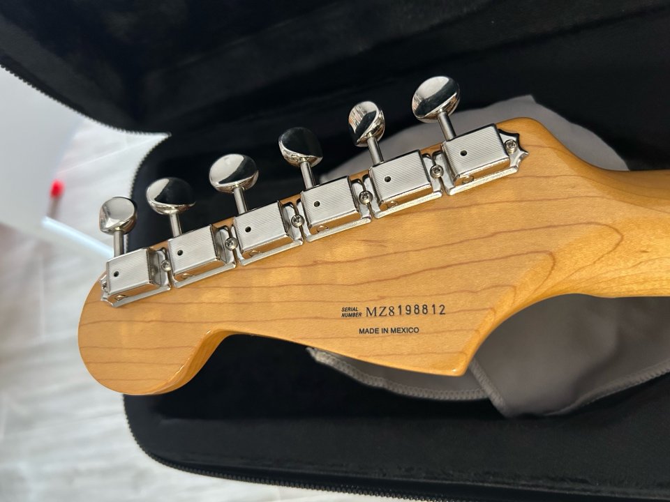 Fender Classic Player 50’s de segunda mano · Foto 8 de 8 · Valencia · 700 €