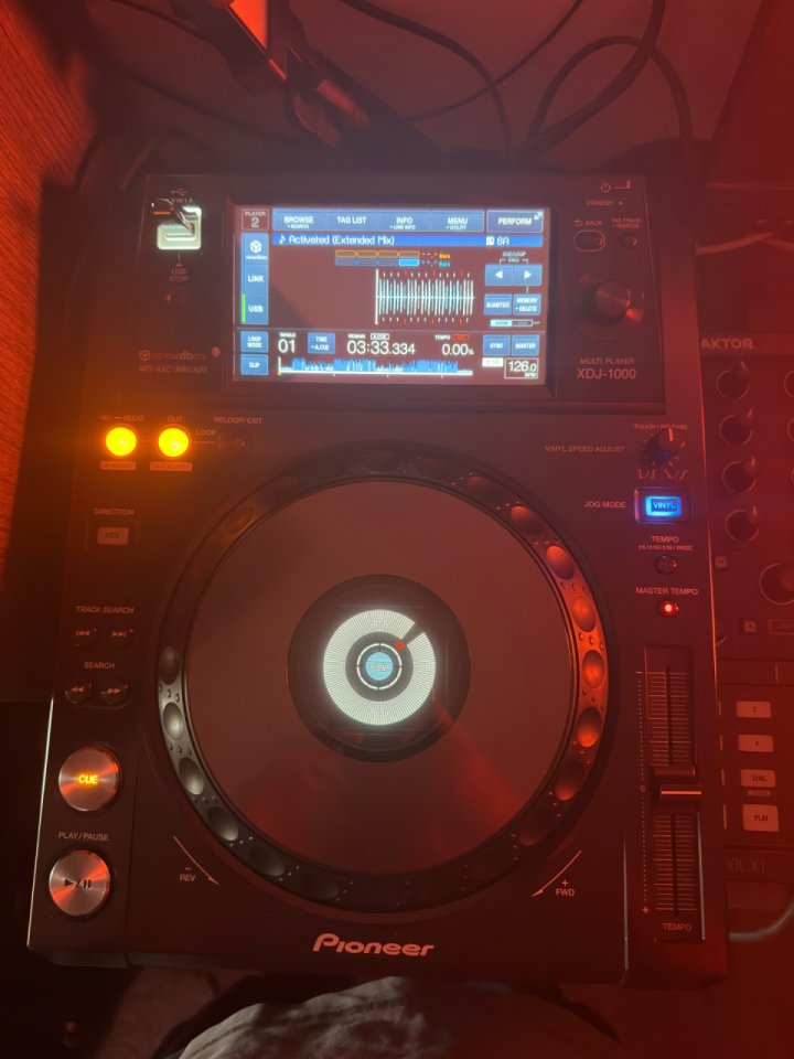 Xdj 1000 pioneer de segunda mano · Foto 1 de 3 · Bizkaia · 850 €