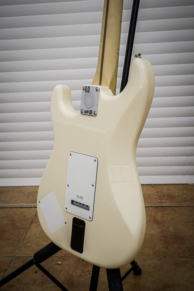 Fender Ed OBrien Signature Stratocaster con Sustainer de segunda mano · Foto 7 de 10 · Málaga · 1200 €