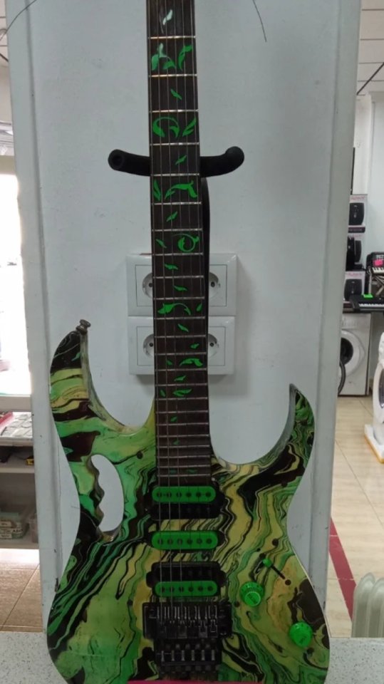 Guitarra tipo ibanez jem multicolor