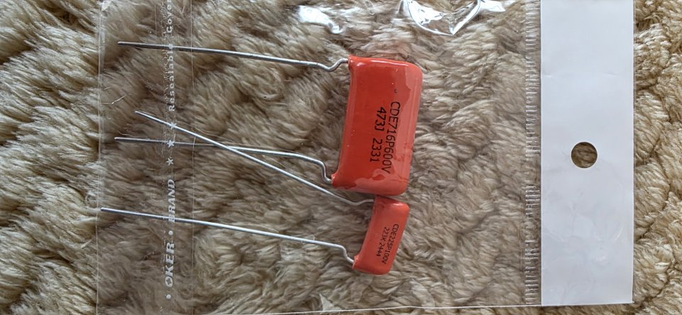 Pastillas y más piezas Telecaster