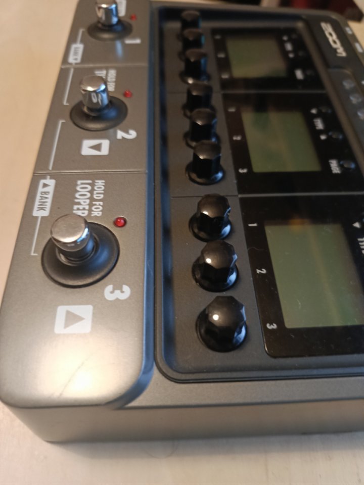 ZOOM G3 pedalera multiefectos compacta de segunda mano · Foto 3 de 4 · Pontevedra · 55 €
