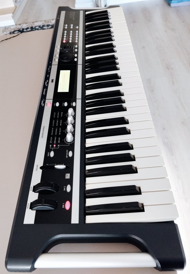 Sintetizador KORG X50 de segunda mano · Foto 2 de 7 · Barcelona · 400 €