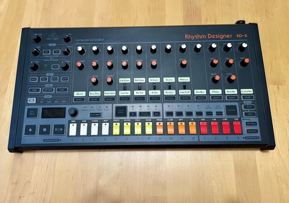 Behringer RD-8 mk1