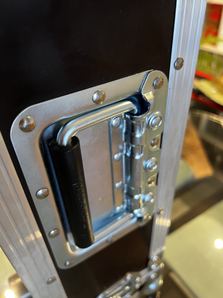 Rack case 3unidades THON Live 40 (como muevo) ENVIO INCLUIDO