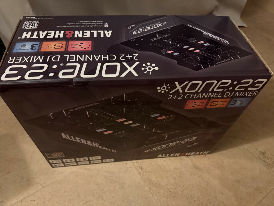 Allen&Heath Xone:23 de segunda mano · Foto 4 de 4 · Alicante · 300 €