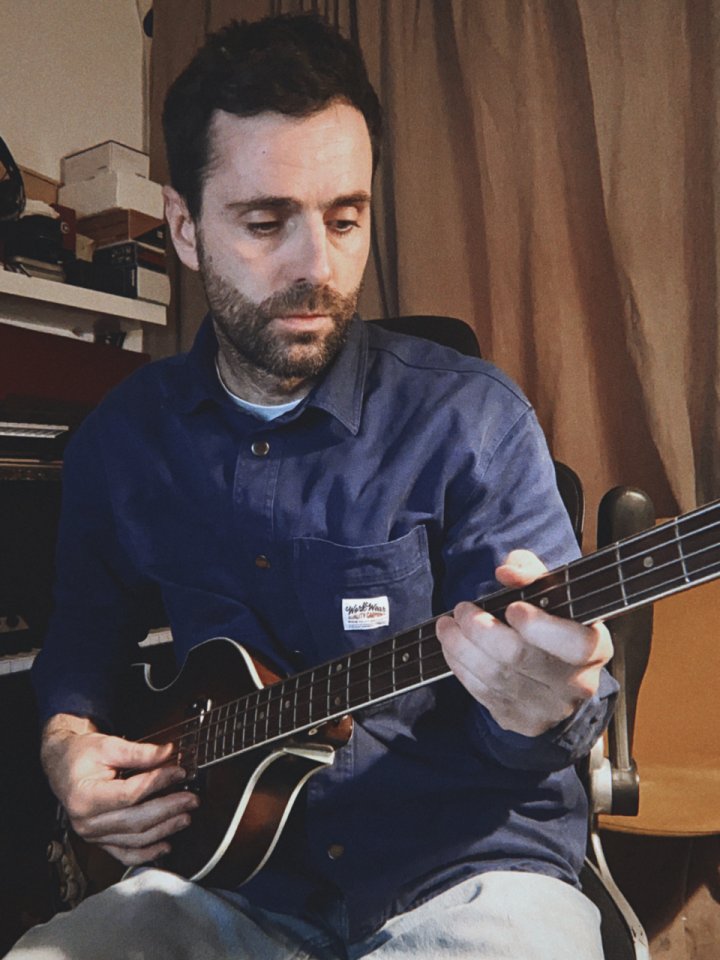 Grabación de instrumentos y creación de arreglos.