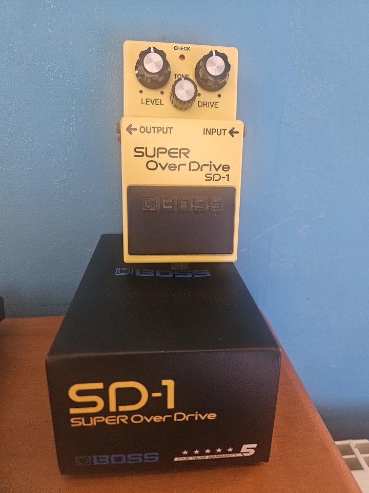 Boss Super Overdrive SD-1 de segunda mano · Foto 2 de 2 · Araba · 55 €