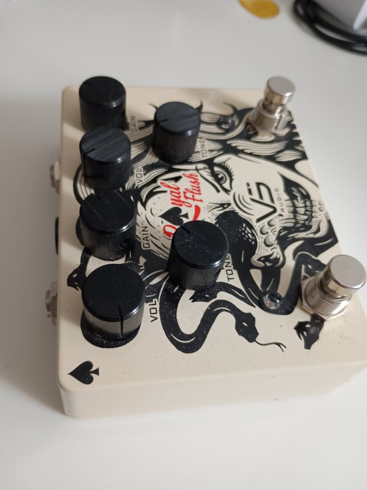 VS Audio Royal Flush