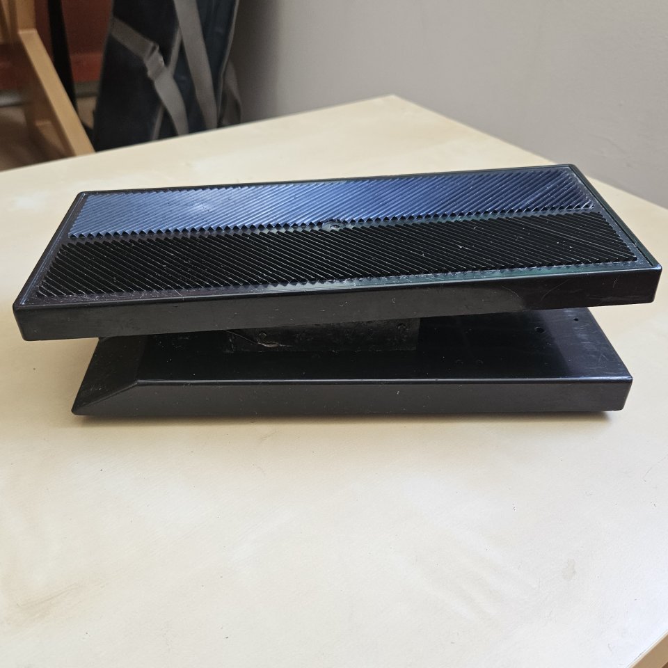 Pedal Órgano Farfisa Compact (BA/54) de segunda mano · Foto 3 de 4 · Sevilla · 40 €
