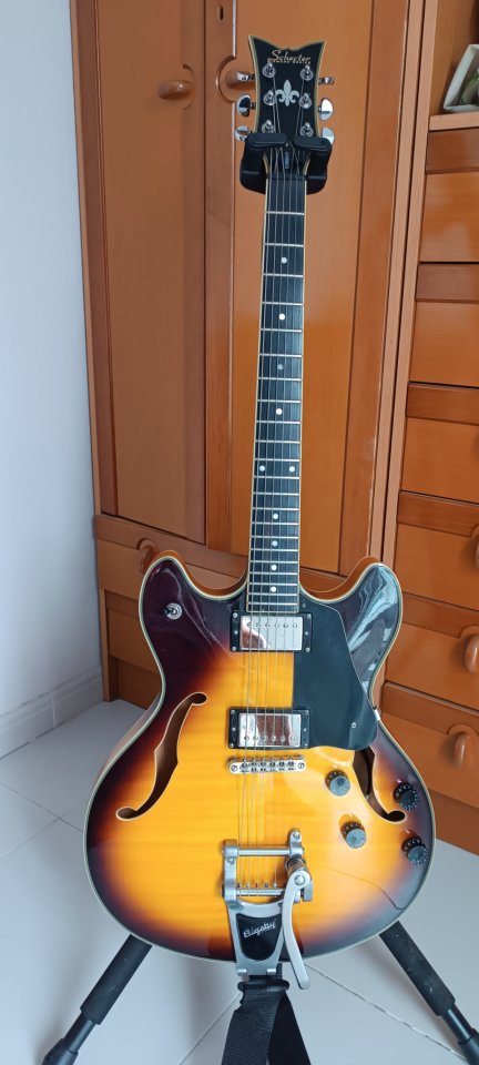Schecter Corsair de segunda mano · Foto 1 de 6 · Araba · 800 €
