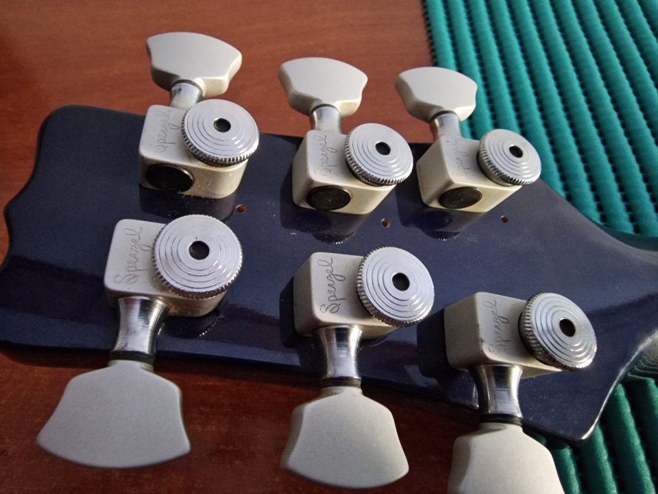 Clavijero Sperzel Trim-Lok 3x3 Satin Chrome de segunda mano · Foto 2 de 3 · Málaga · 80 €