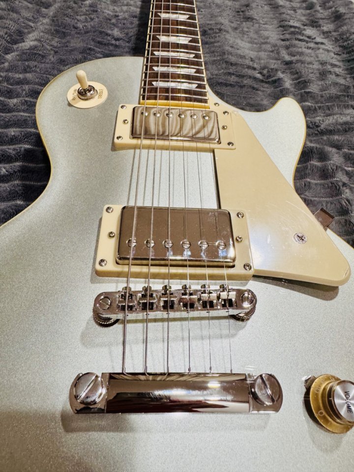 Epiphone Les Paul Standard 60s Inspired by Gibson, Silver Mist de segunda mano · Foto 2 de 10 · SC Tenerife · 415 €