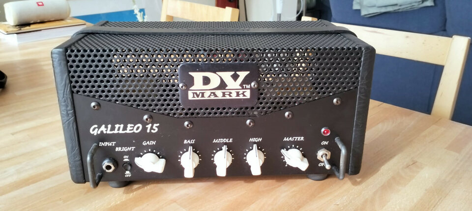 DV Mark Galileo 15 (Válvulas 15w)