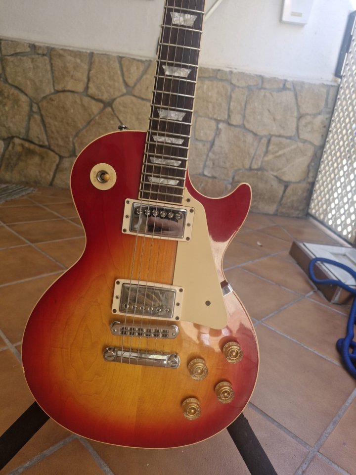 CAMBIOS******Gibson Les Paul Standar 1996