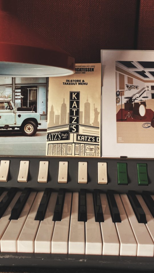 Grabación de instrumentos y creación de arreglos.