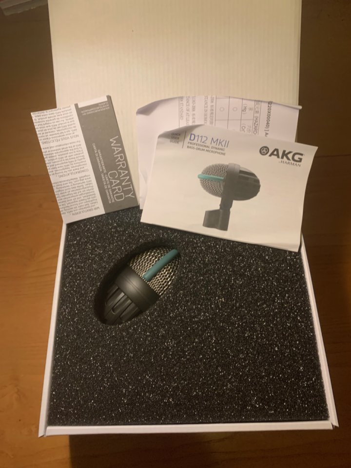 Vendo Micrófono Akg D112 MKII