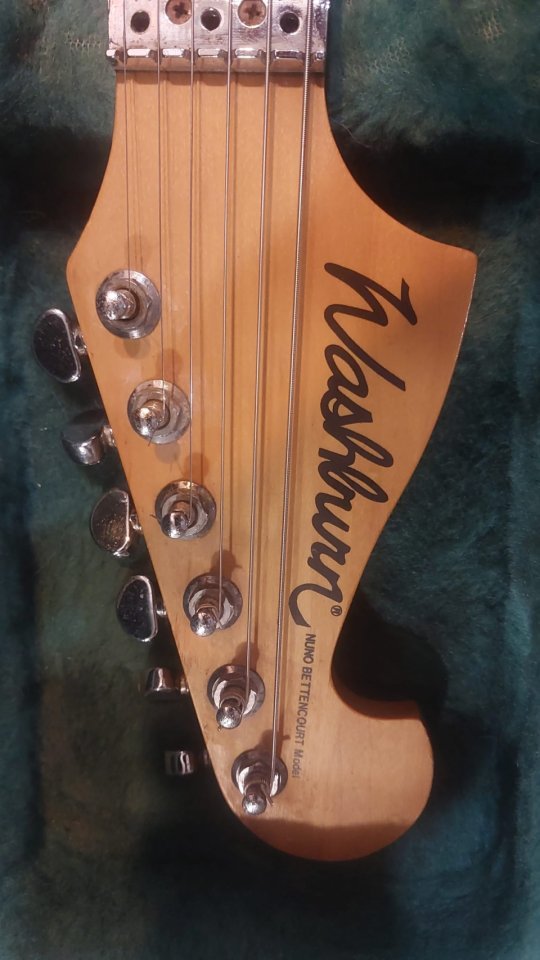 Washburn N2 “Early Series” de segunda mano · Foto 6 de 9 · Valencia · 350 €