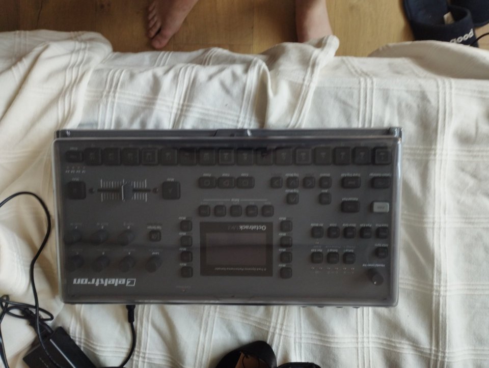 Electrón Octatrack MKII - pack completo de segunda mano · Foto 5 de 10 · Bizkaia · 1375 €