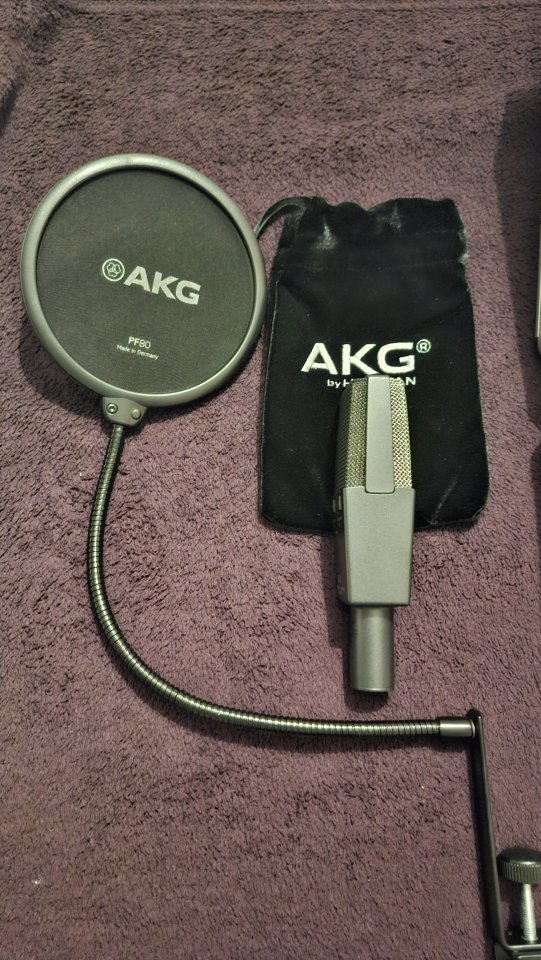 OPORTUNIDAD AKG C-414 xls NUEVO. de segunda mano · Foto 1 de 5 · Murcia · 750 €