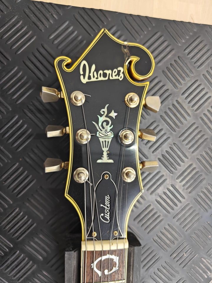 Ibanez Custom Agent 2405 Japan de segunda mano · Foto 4 de 4 · Barcelona · 2200 €