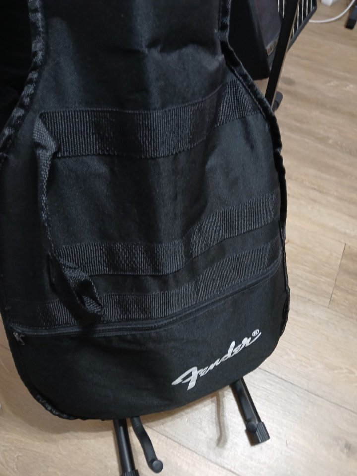 Squier affinity de segunda mano · Foto 7 de 7 · Ciudad Real · 120 €