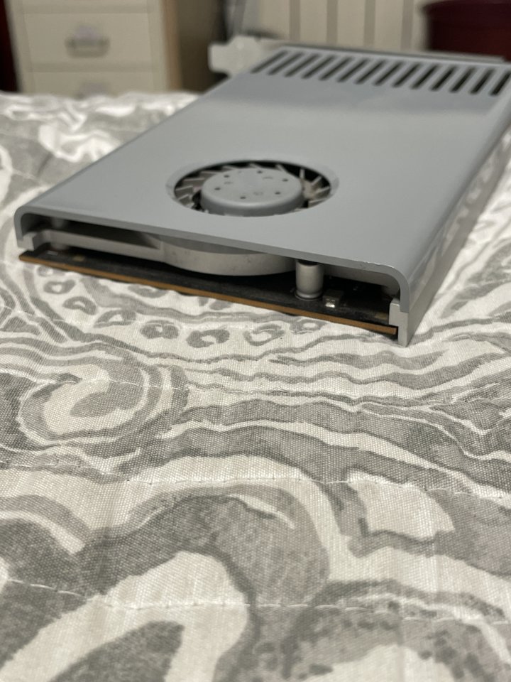 Nvidia GeForce GT120 de segunda mano · Foto 4 de 5 · Cantabria · 40 €