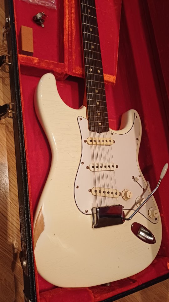Video!! Fender stratocaster 1969 original vintage + hard case