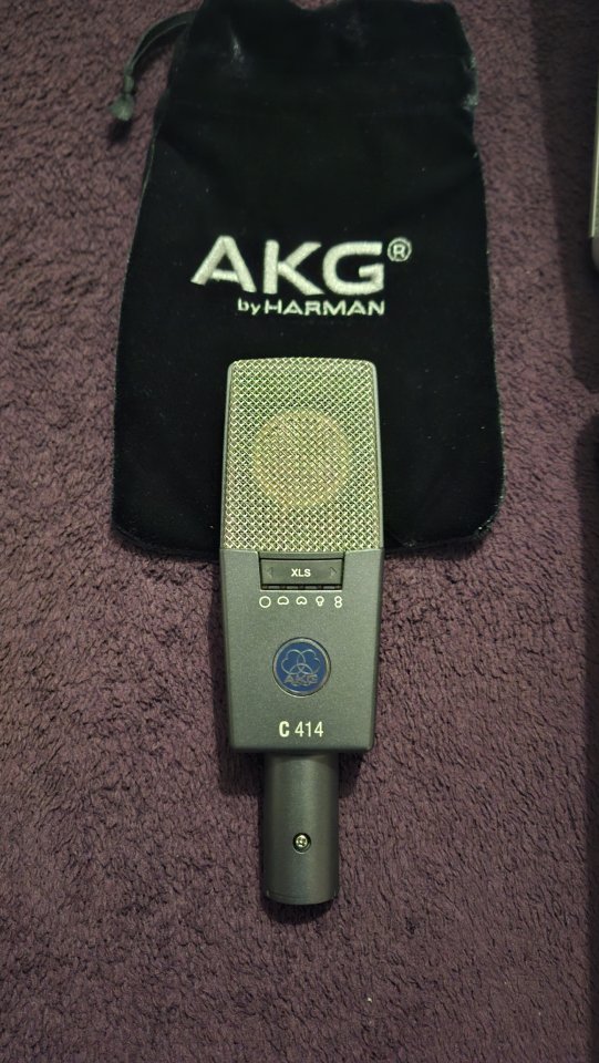 OPORTUNIDAD AKG C-414 xls NUEVO. de segunda mano · Foto 4 de 5 · Murcia · 750 €