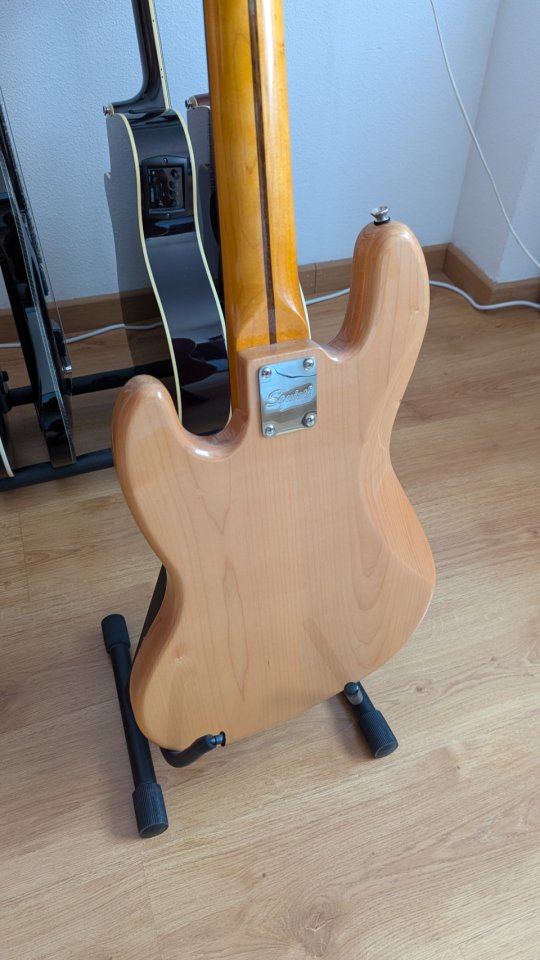 Squier CV 70s Jazz Bass V de segunda mano · Foto 4 de 5 · Ciudad Real · 320 €