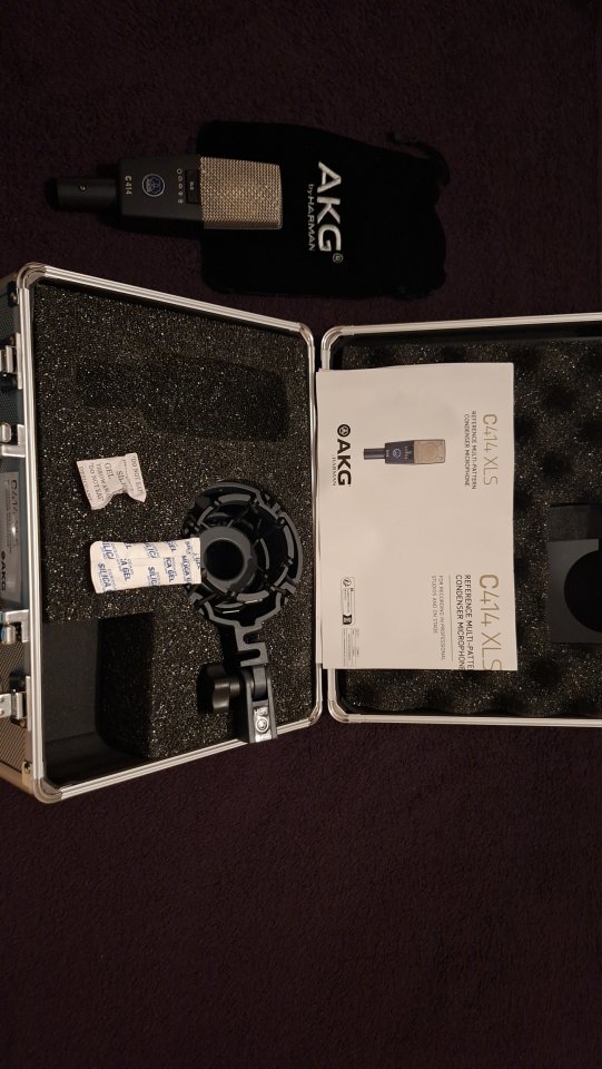 OPORTUNIDAD AKG C-414 xls NUEVO. de segunda mano · Foto 5 de 5 · Murcia · 750 €