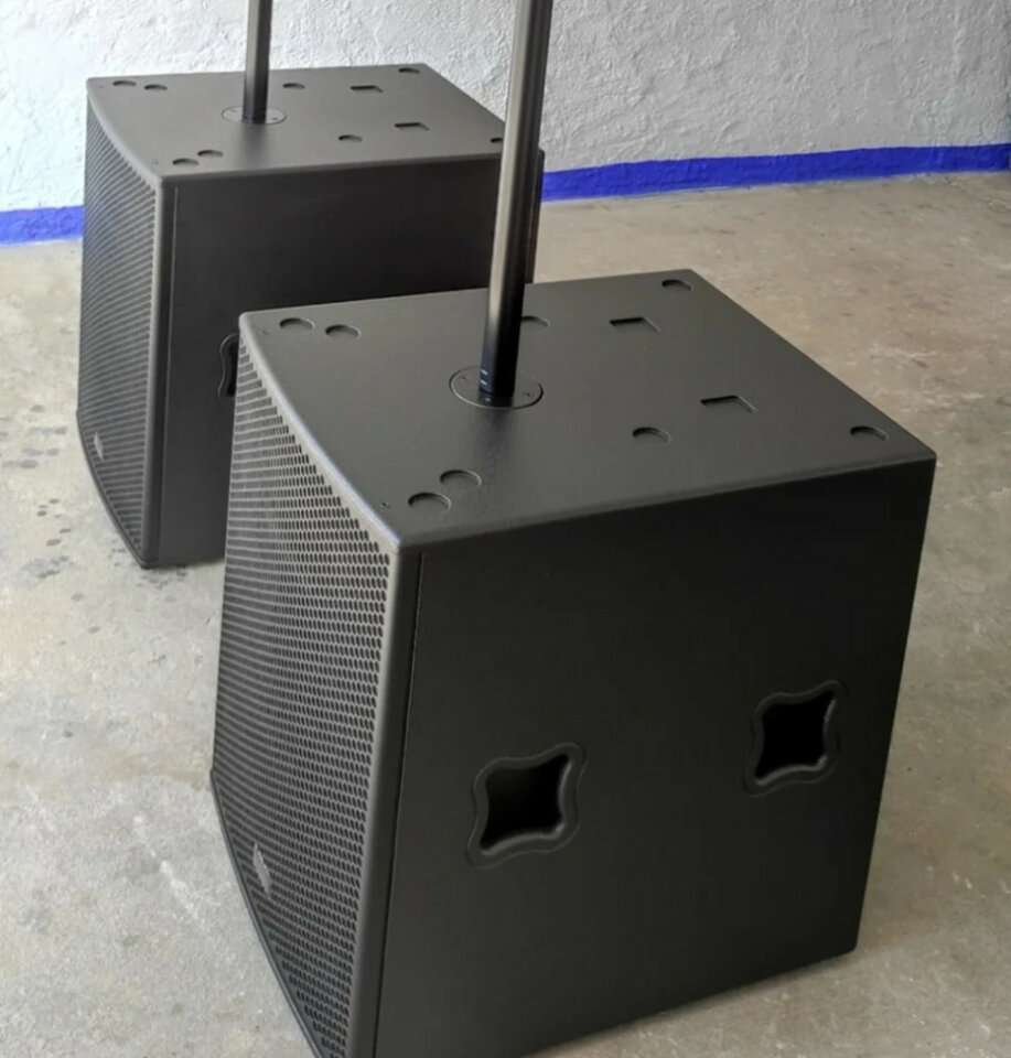 Subgraves 18 pulgadas 1200w SPL 136 db de segunda mano · Foto 3 de 9 · Ciudad Real · 550 €