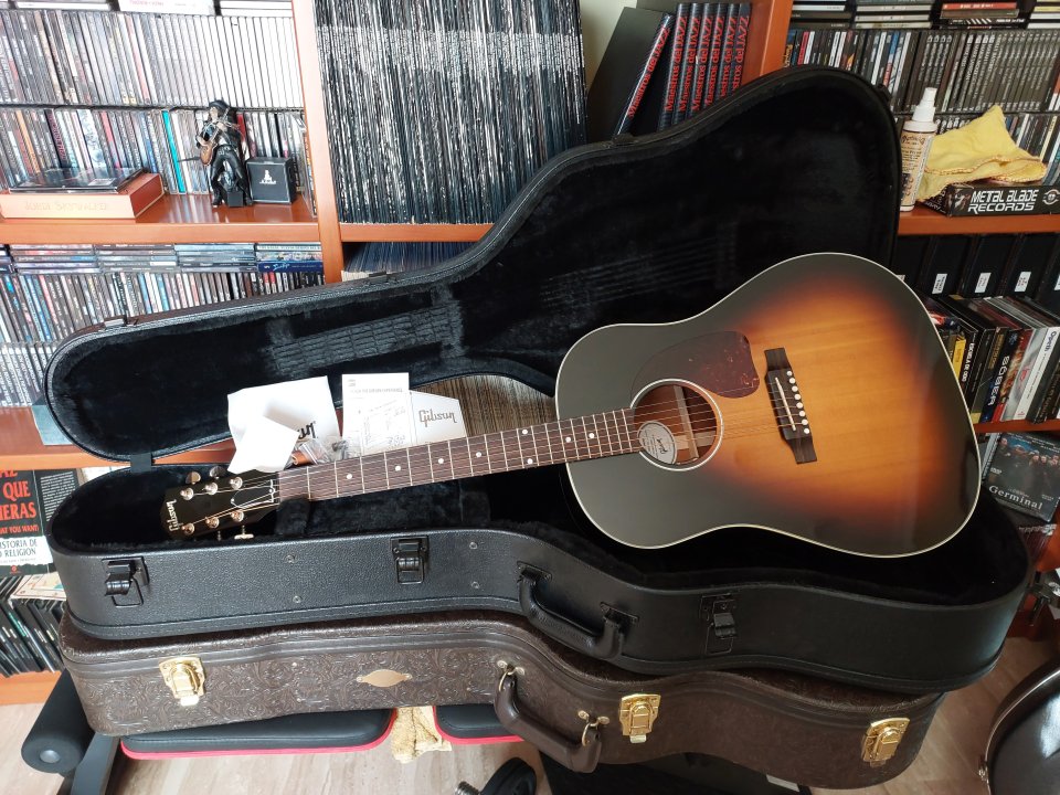 Gibson J45 Standard Vintage Sunburst